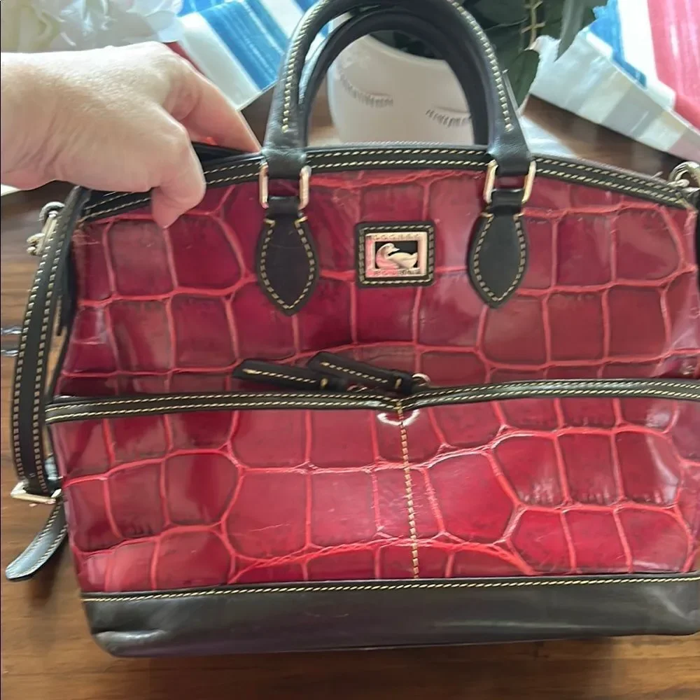 Dooney & Bourke vintage Croc-Embossed Red Handbag